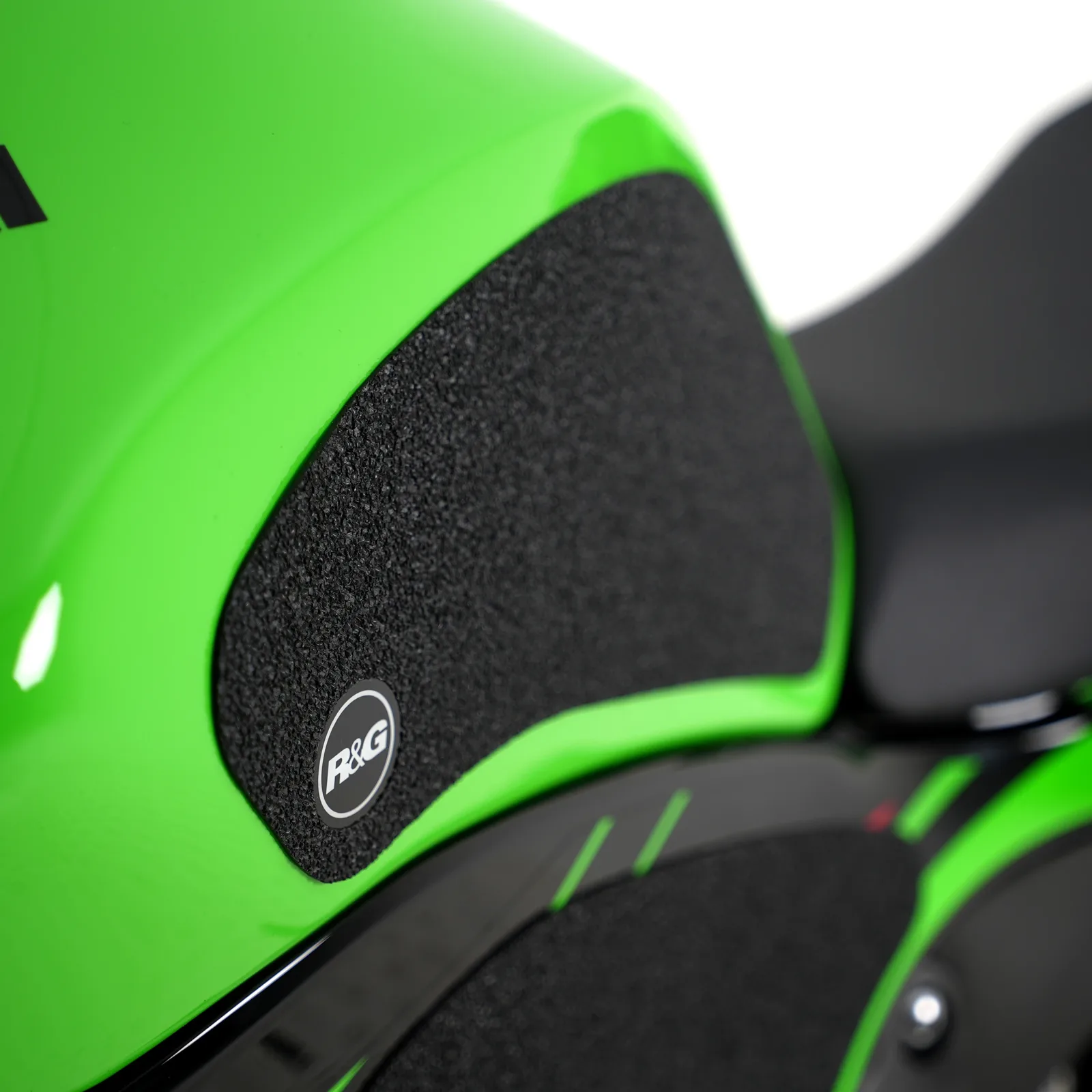 R&G Грипове за резервоар за Kawasaki ZX-6R (2012+)