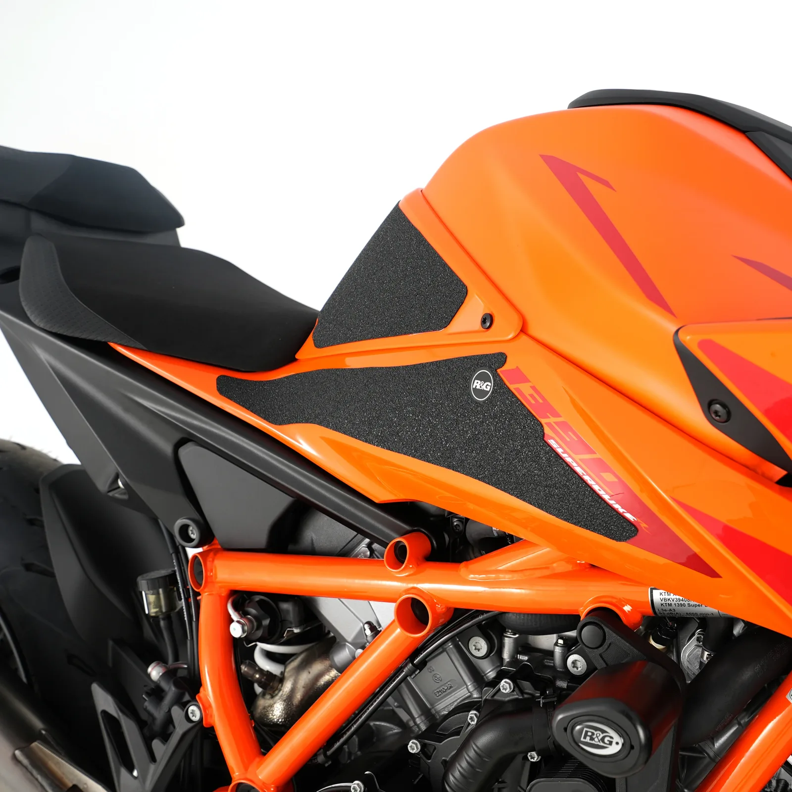 R&G Грипове за резервоар за KTM 1390 Super Duke R Evo (2024+), 1390 Super Duke R (2024+)
