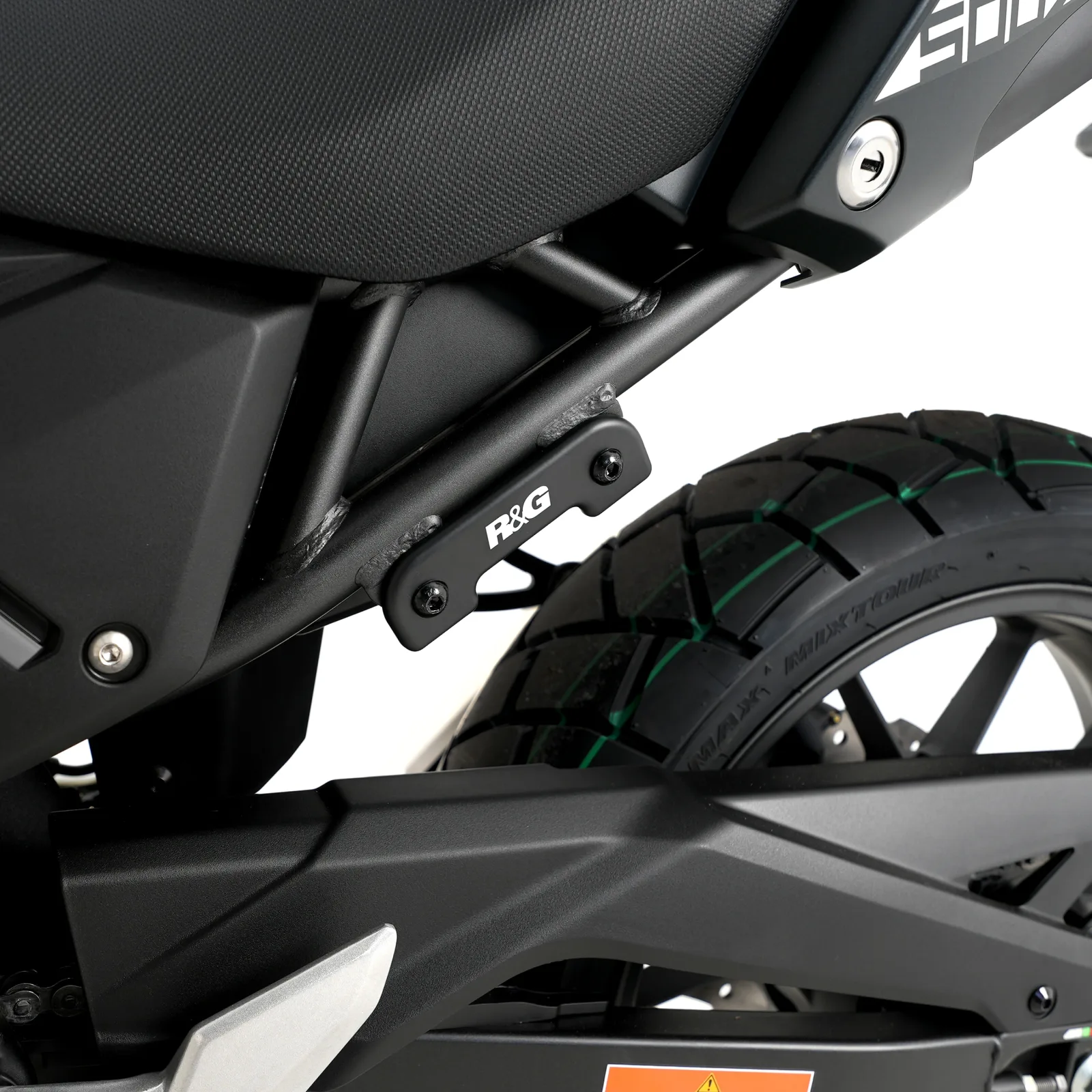 R&G Капачки за степенките на пътника за Honda CBR 250R (2011–2016), CBR 500R (2013–2015), CB 500F (2013–2015) и др.