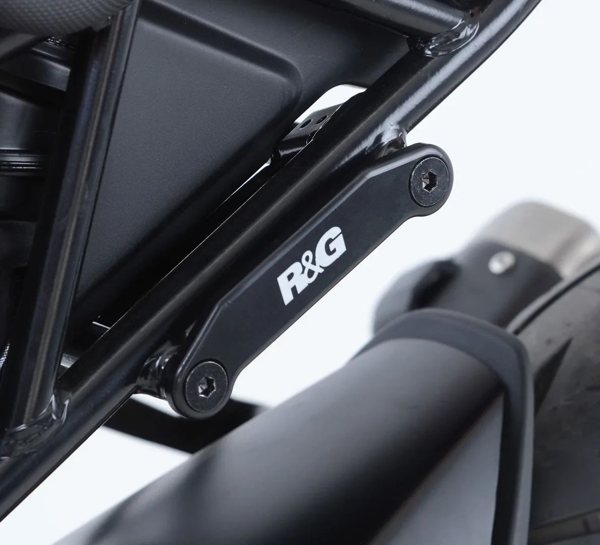 R&G Капачки за степенките на пътника за KTM RC 390 (2017–2021), RC 125 (2017–2021)