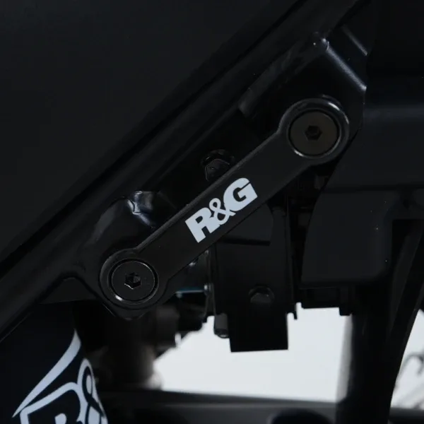 R&G Капачки за степенките на пътника за Suzuki SV 650 (2016–2018), SV 650X (2018–2023)