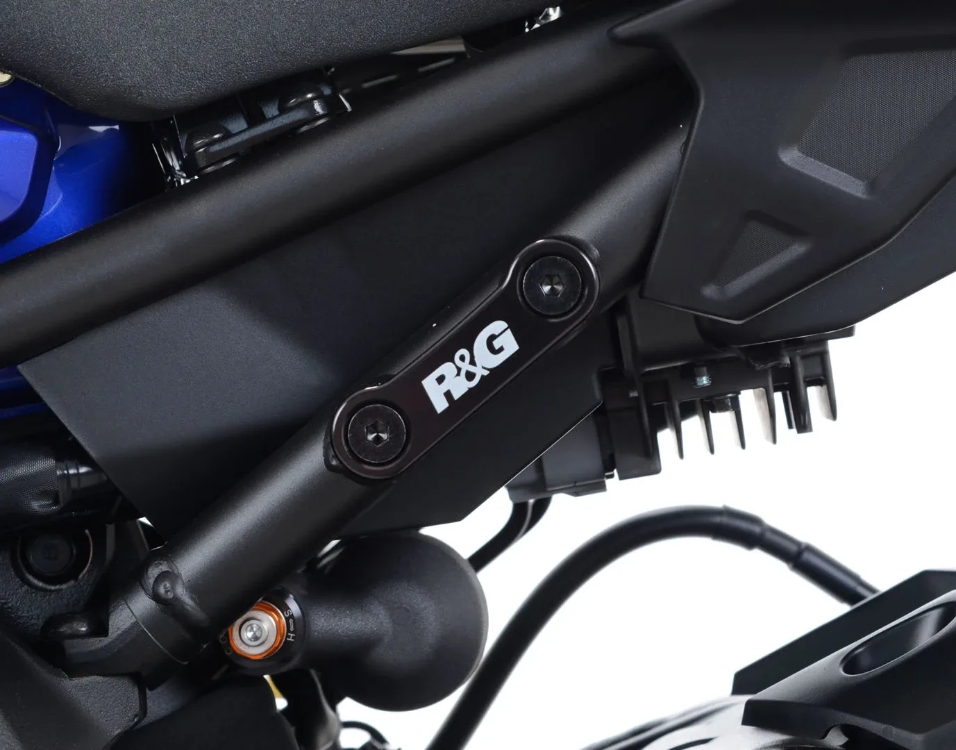 R&G Капачки за степенките на пътника за Yamaha MT-10 (2016+), MT-10 SP (2016+), XSR 900 GP (2024+)