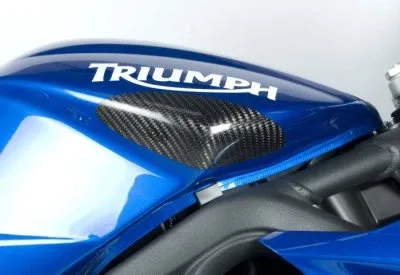R&G Карбонови слайдери за резервоар за Triumph Daytona 675 (2006–2012), Street Triple 675 (2007–2012)