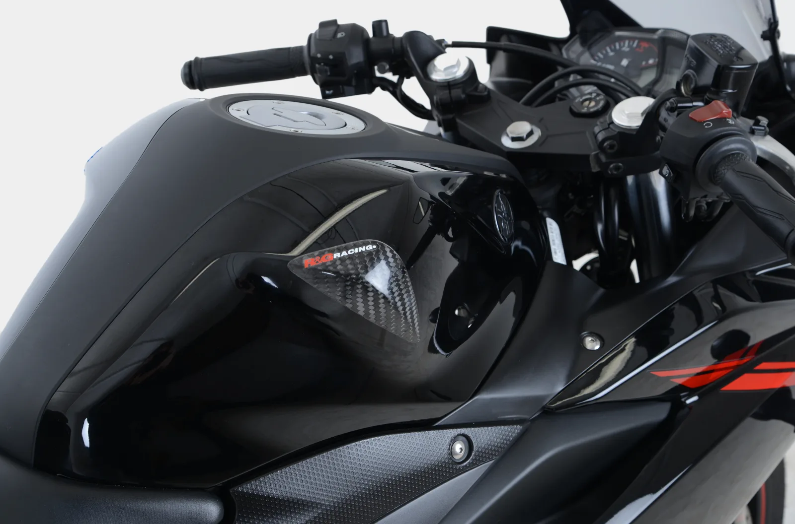 R&G Карбонови слайдери за резервоар за Yamaha YZF-R3 (2015–2018)