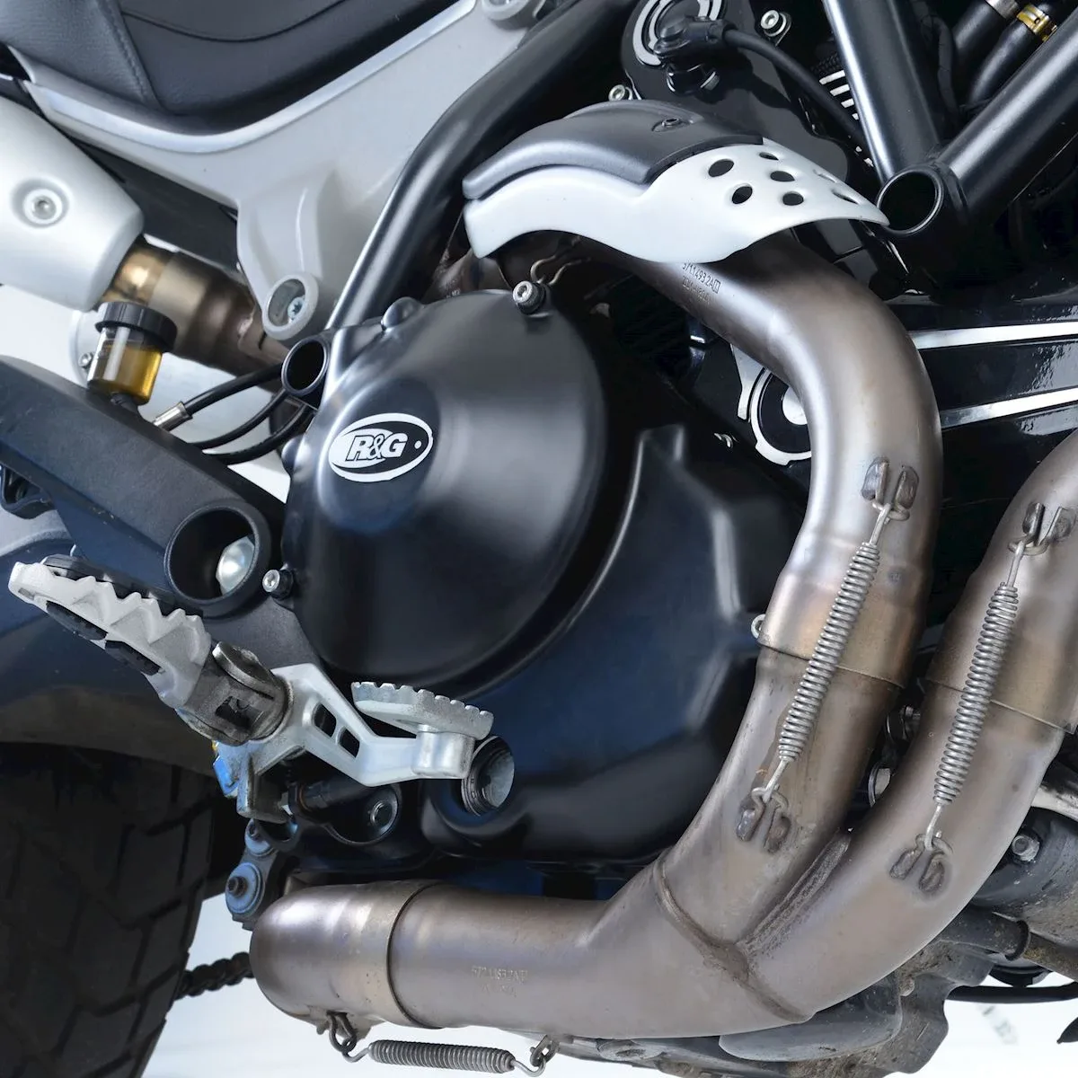R&G Комплект протектори за двигател (чифт) за Ducati Scrambler 1100 (2018–2025)