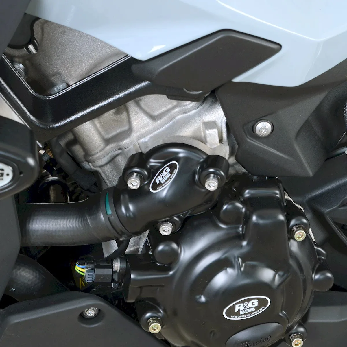 R&G Комплект протектори за двигател за BMW S 1000 XR (2020–2023)