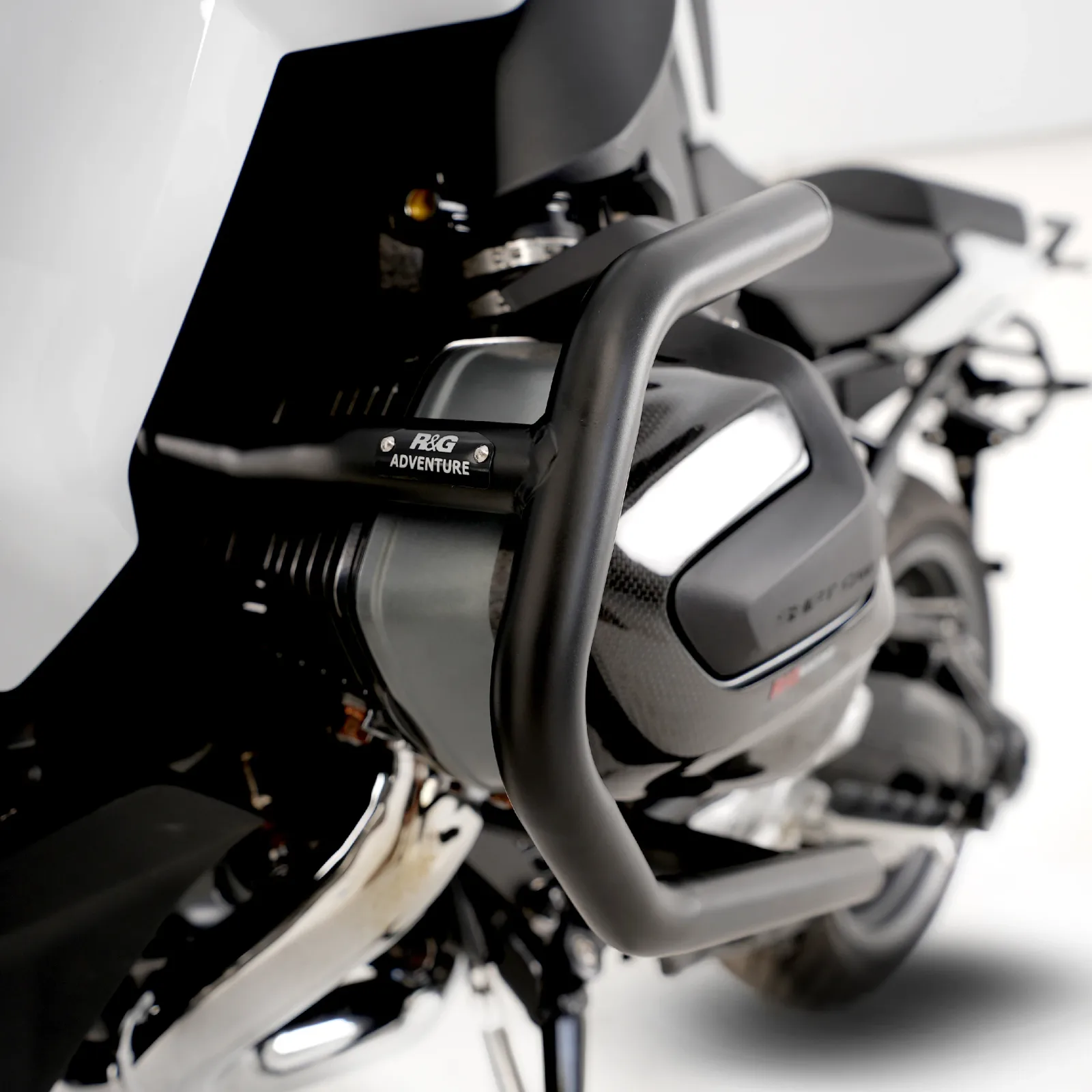 R&G Краш ролбари за BMW R 1250 R (2019–2021, 2023–2025), R 1250 RS (2019–2025)