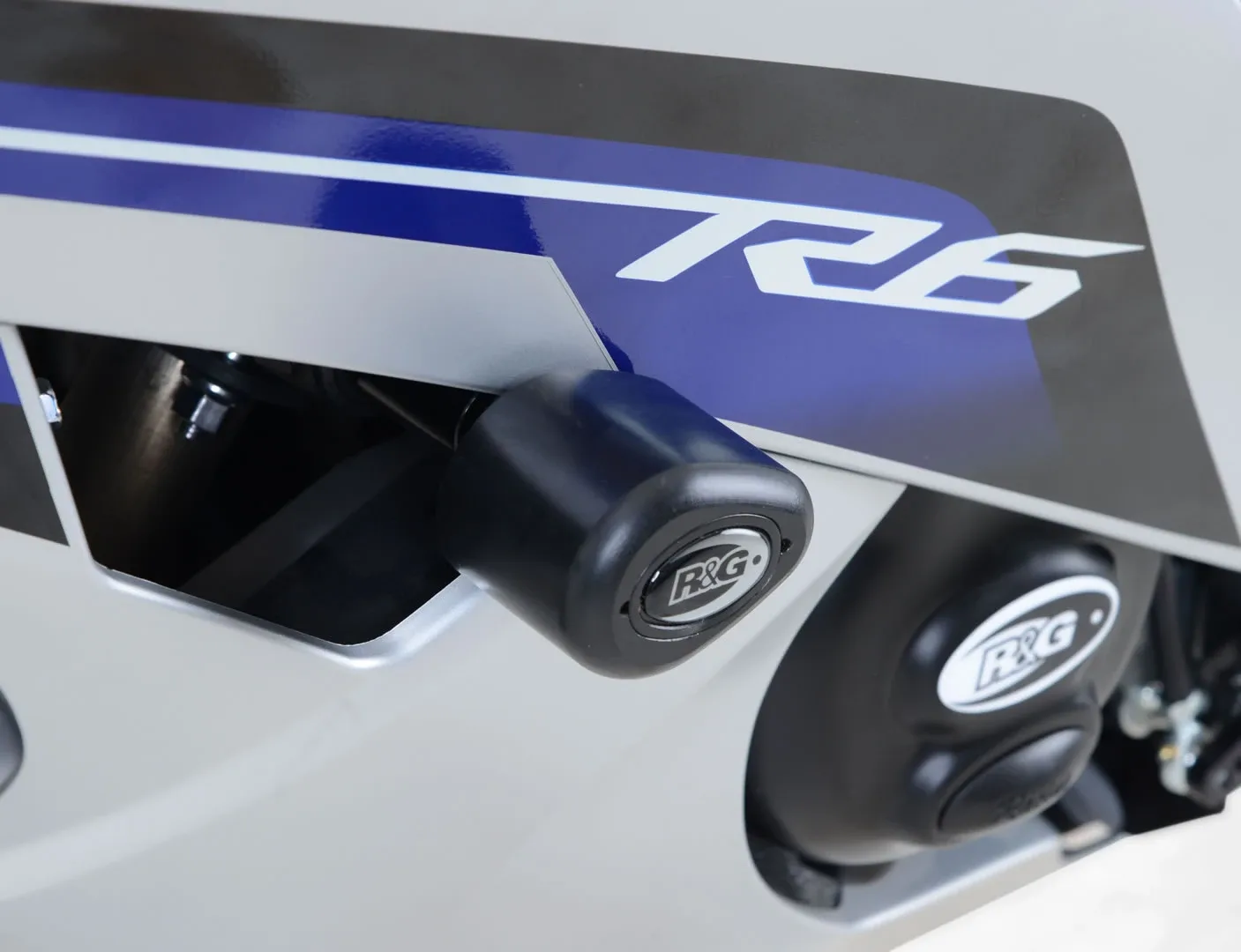 R&G Краш тапи Aero (горни) за Yamaha YZF-R6 (2006–2016)