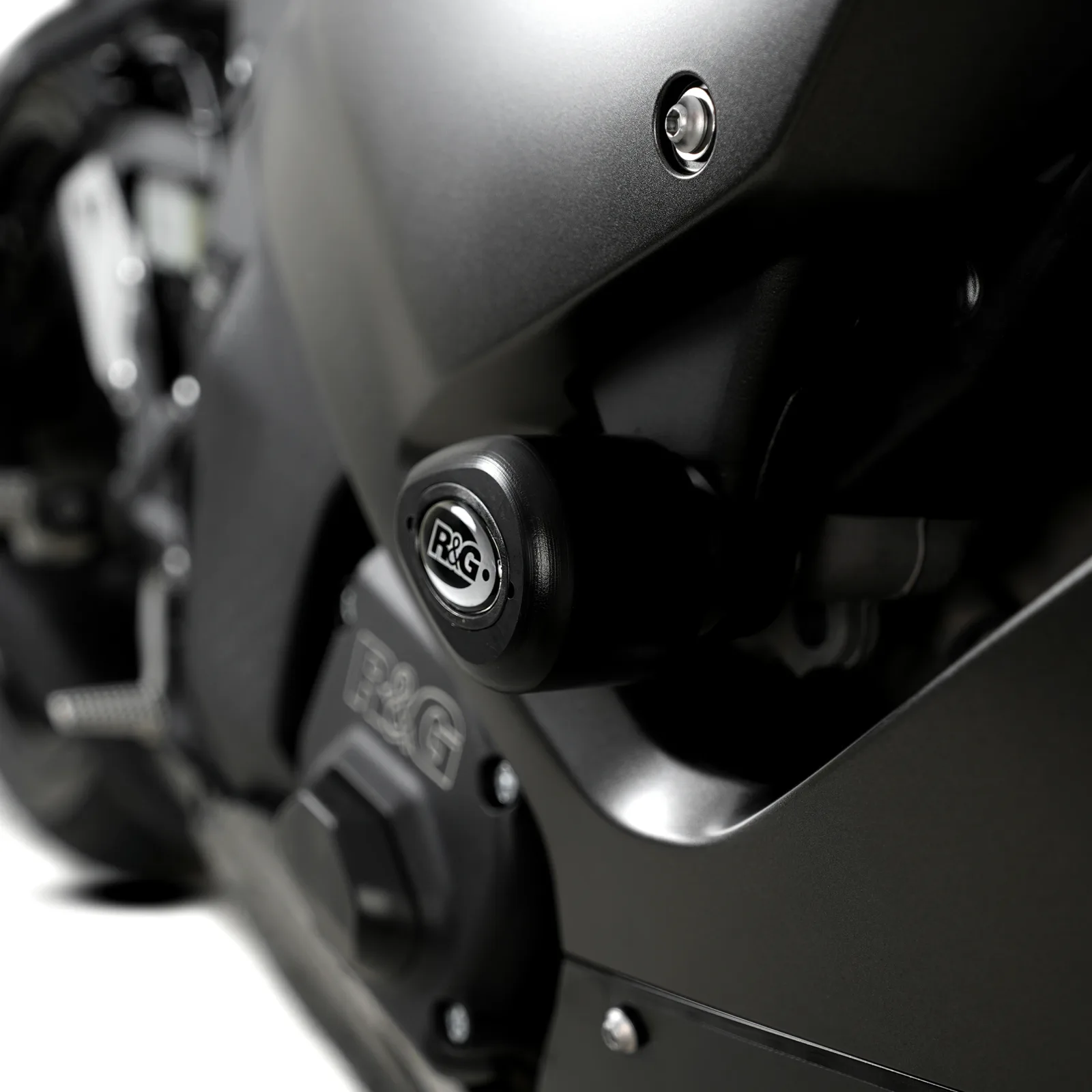 R&G Краш тапи Aero Race за Kawasaki ZX-10R (2011+), ZX-10RR (2021+)