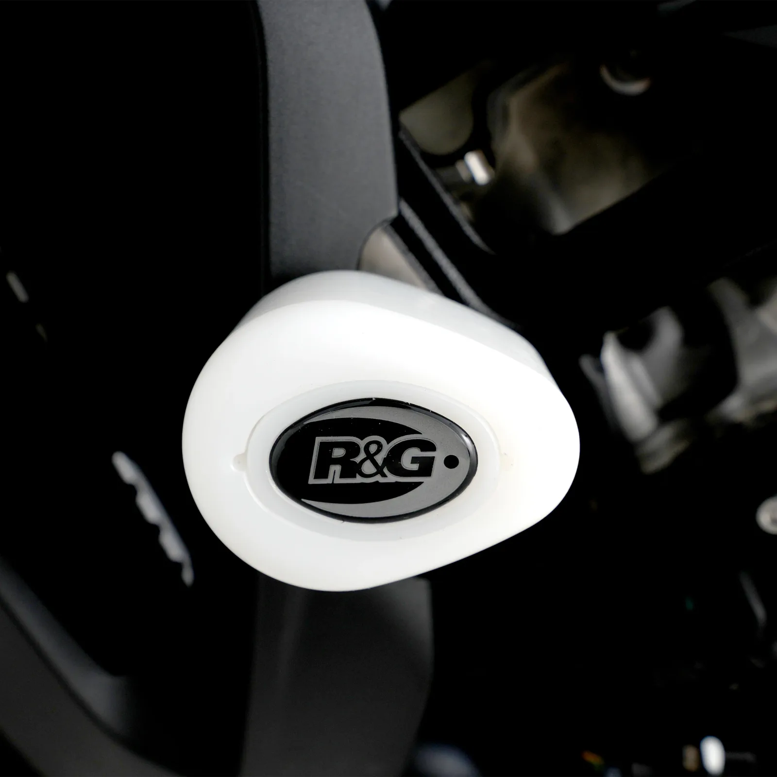 R&G Краш тапи Aero за BMW S 1000 XR (2024+), M 1000 XR (2024+)