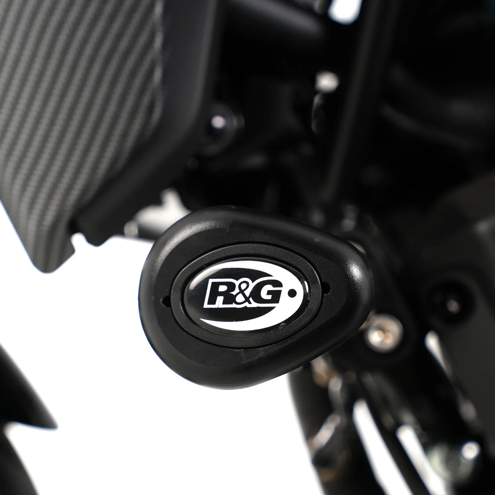 R&G Краш тапи Aero за CF Moto 300 NK (2019+)