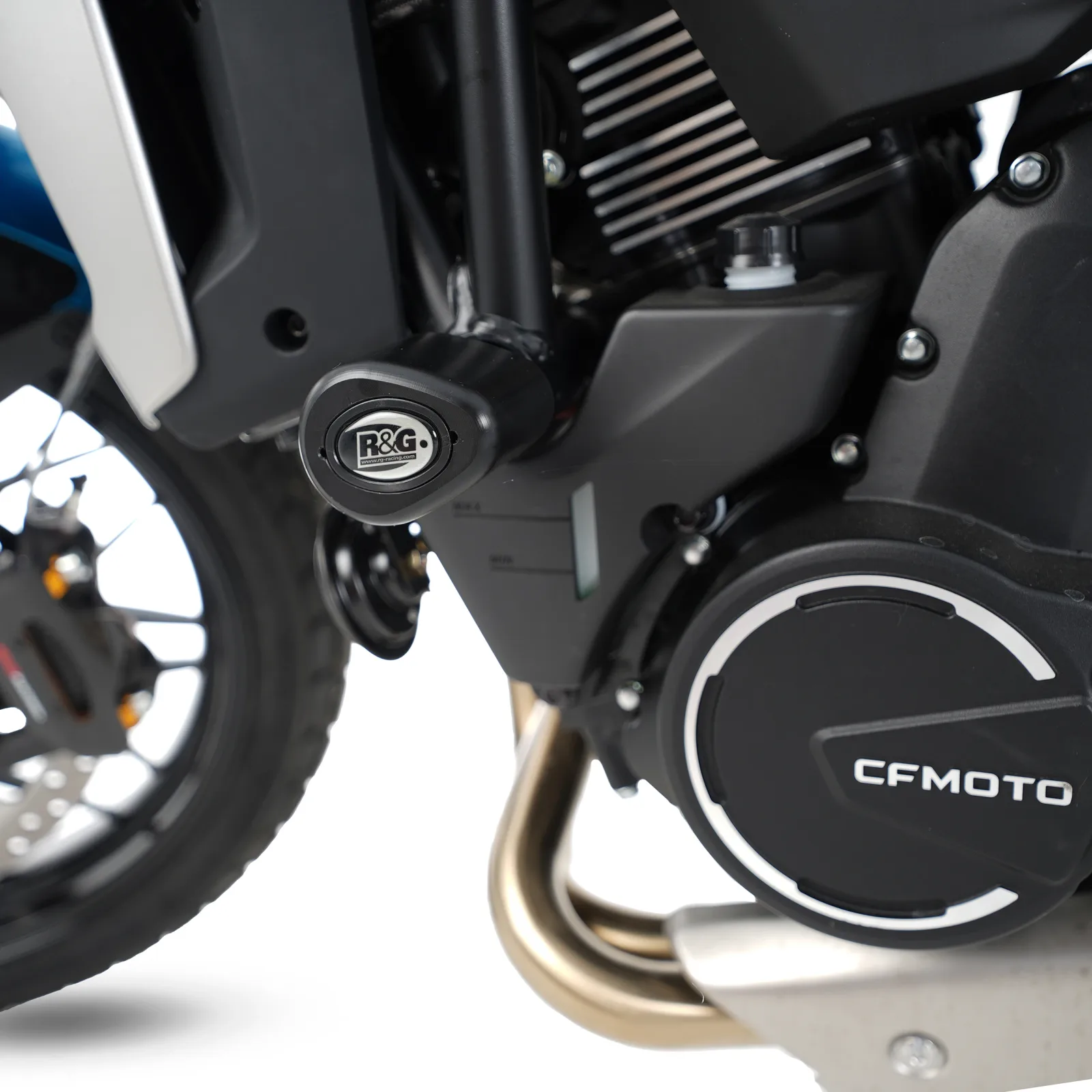 R&G Краш тапи Aero за CF Moto 700 CL-X Heritage (2021+), 700 CL-X Sport (2022+), 700 CL-X Adventure (2023+)