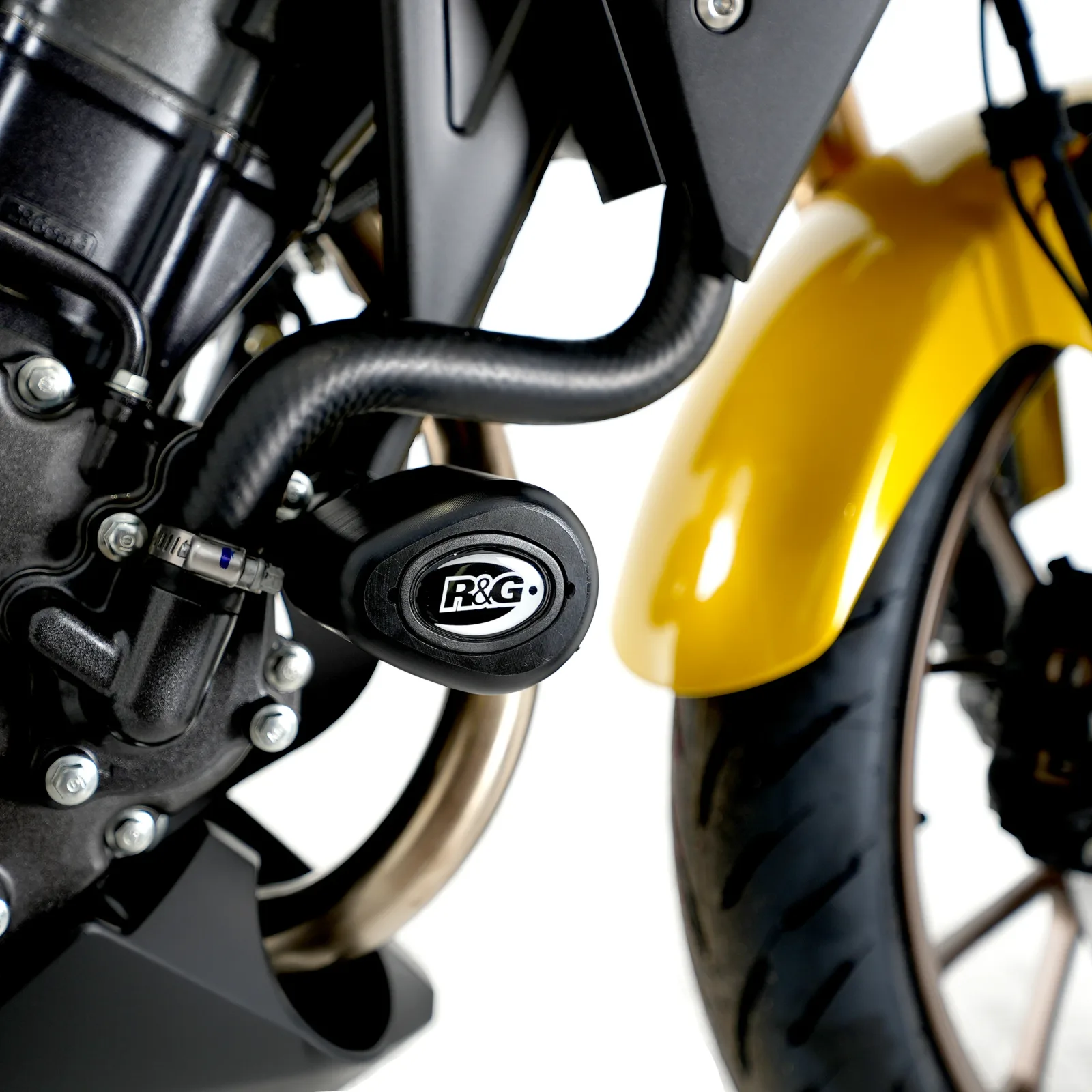 R&G Краш тапи Aero за Honda CB 300R (2018–2020, 2022–2024)