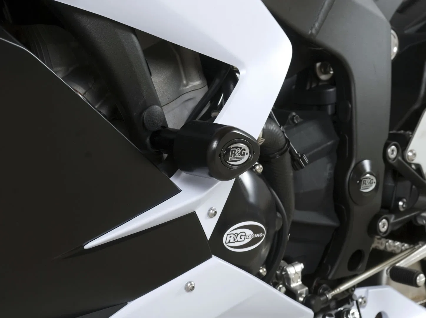 R&G Краш тапи Aero за Kawasaki ZX-6R (2013–2018)