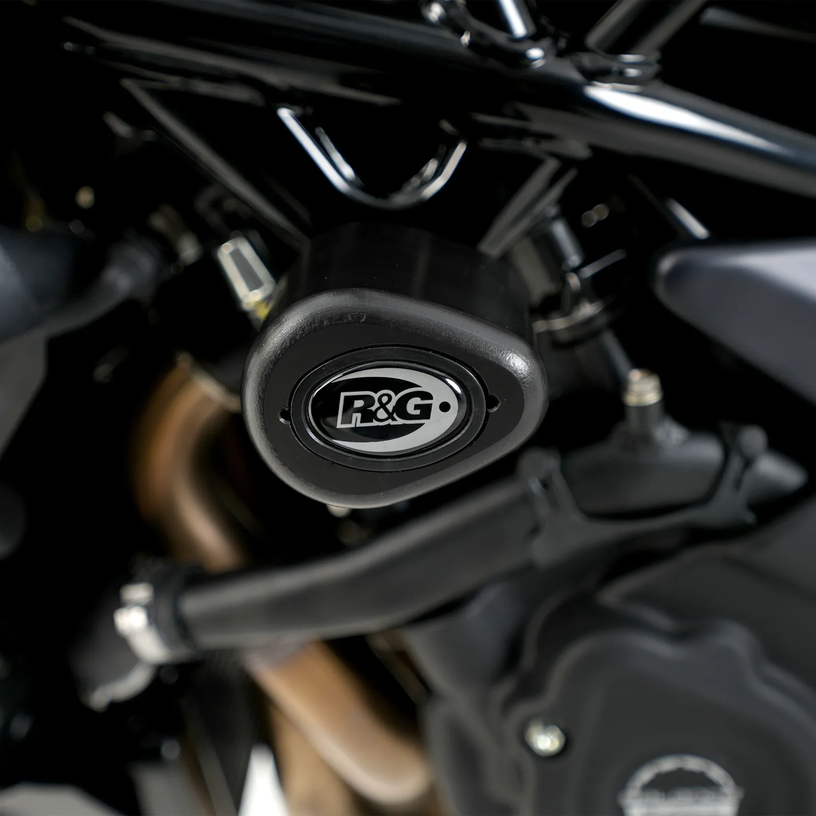 R&G Краш тапи Aero за MV Agusta Brutale 1000 RR (2020), Brutale 1000 RS (2024–2025)