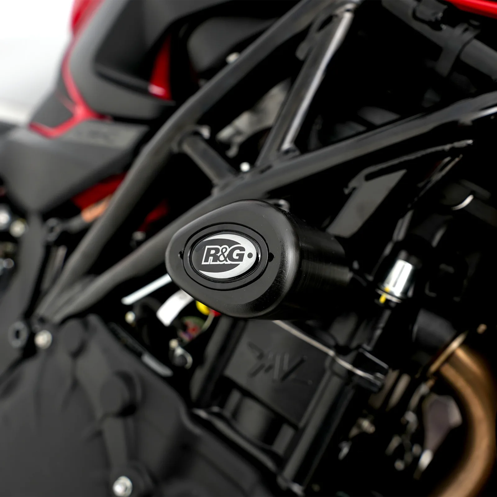 R&G Краш тапи Aero за MV Agusta Brutale 1000 RR (2020), Brutale 1000 RS (2024–2025)