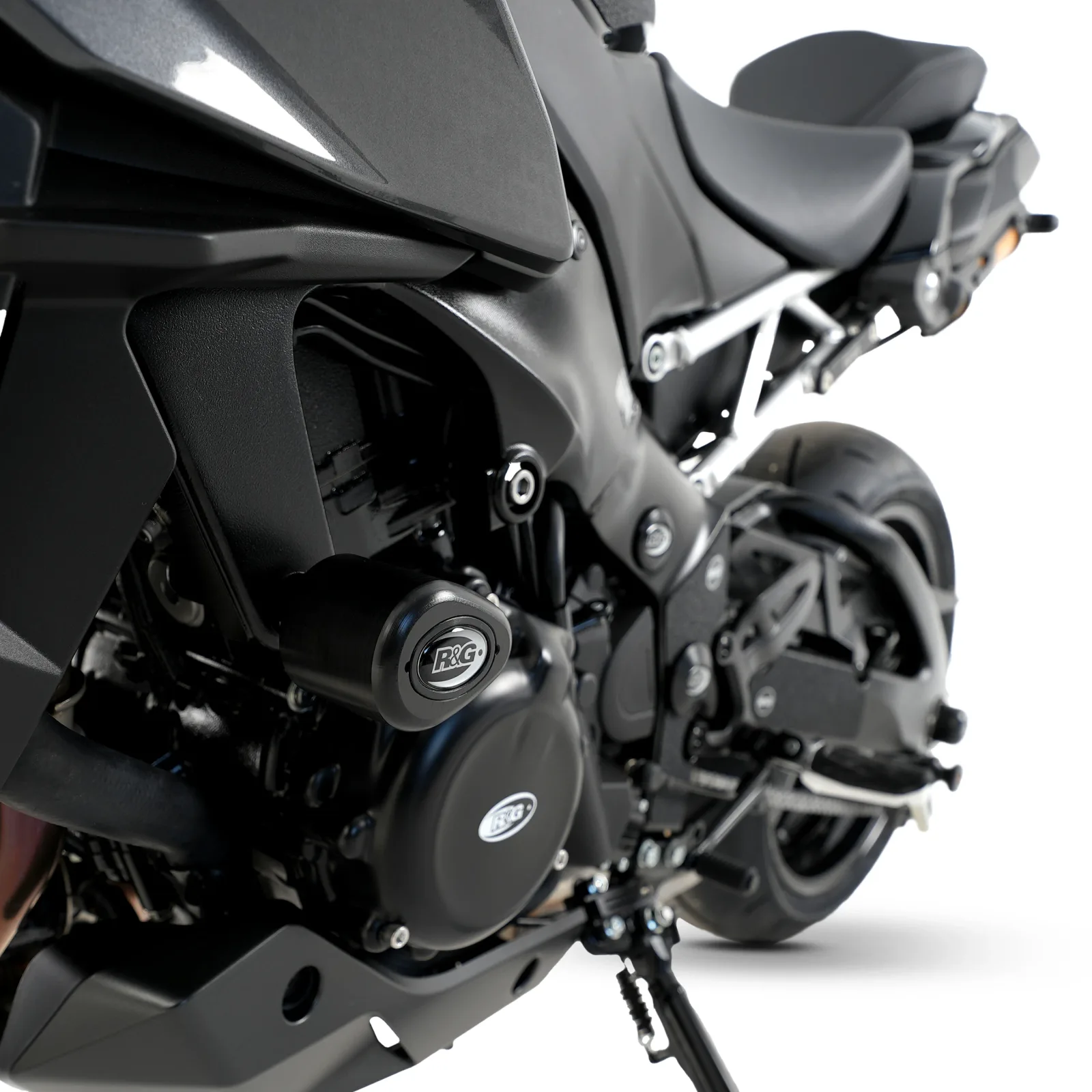R&G Краш тапи Aero за Suzuki GSX-S 1000 (2015+), GSX-S 1000 Katana (2019+), GSX-S 950 (2021+), GSX-S 1000GX (2024+)