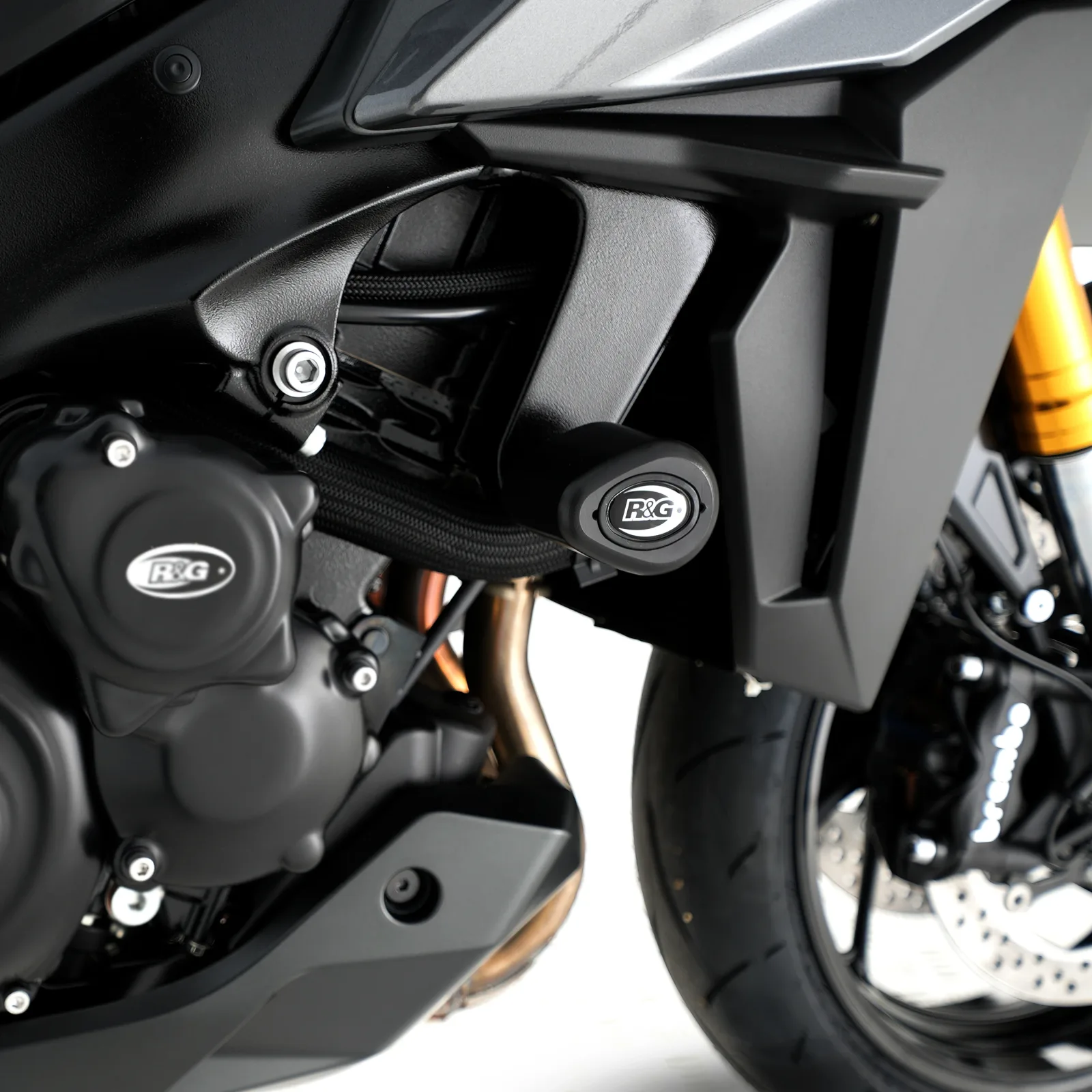 R&G Краш тапи Aero за Suzuki GSX-S 1000 (2015+), GSX-S 1000 Katana (2019+), GSX-S 950 (2021+), GSX-S 1000GX (2024+)
