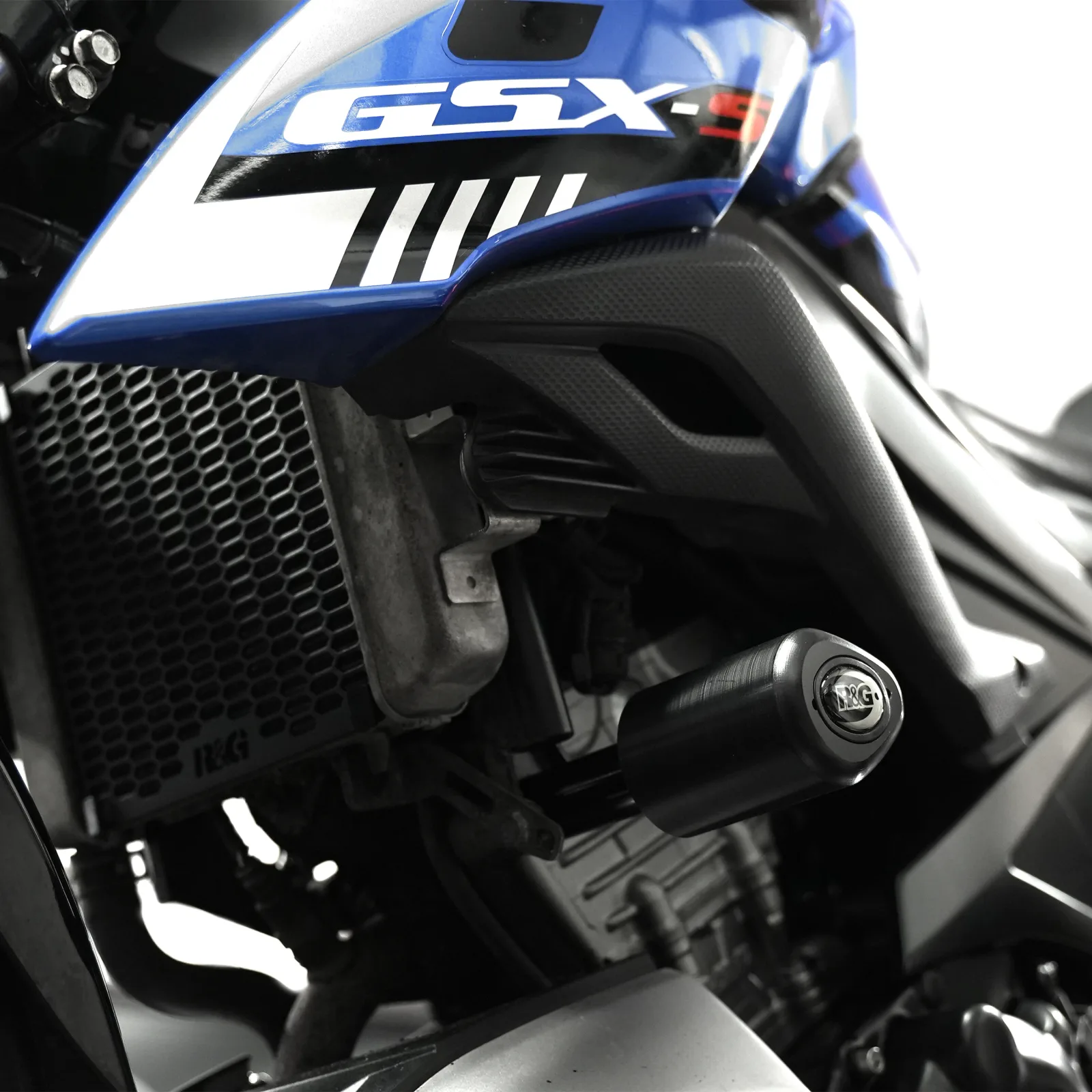 R&G Краш тапи Aero за Suzuki GSX-S 125 (2020+)
