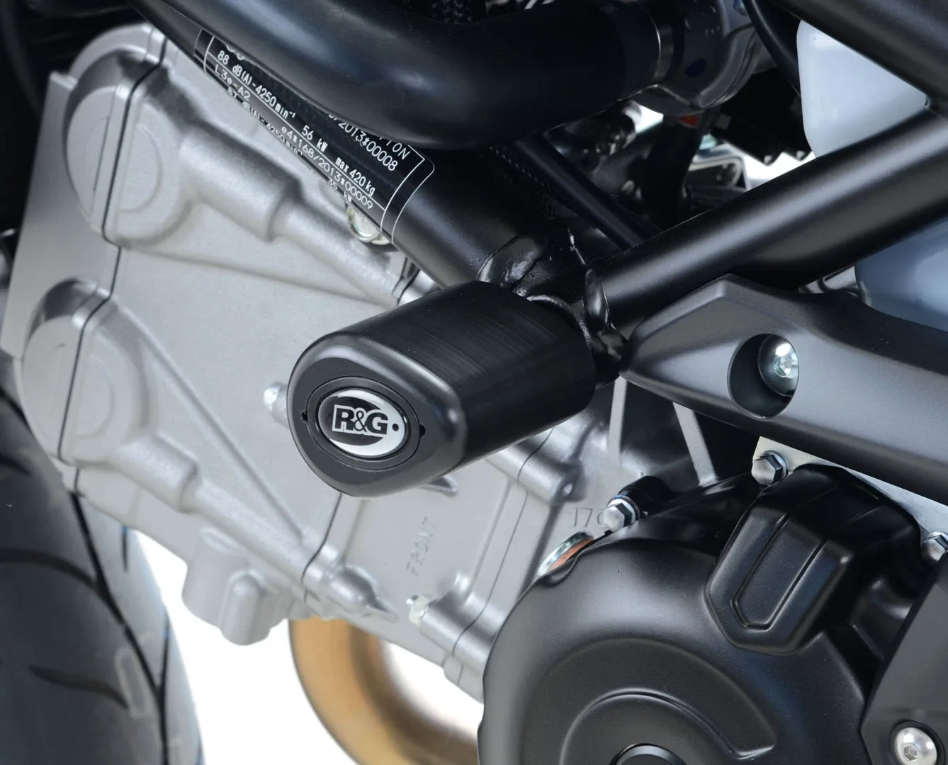 R&G Краш тапи Aero за Suzuki SFV 650 Gladius (2009–2016), SV 650 (2016–2018), SV 650X (2018–2023)