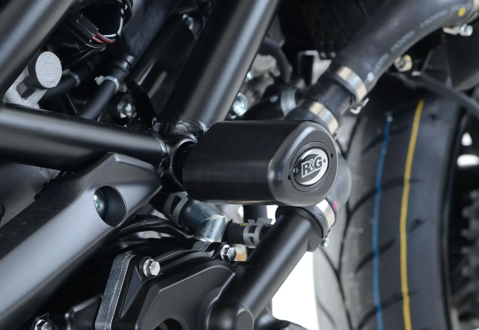 R&G Краш тапи Aero за Suzuki SFV 650 Gladius (2009–2016), SV 650 (2016–2018), SV 650X (2018–2023)