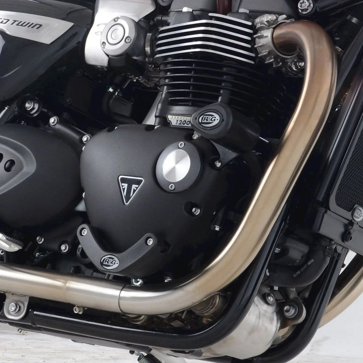 R&G Краш тапи Aero за Triumph Speed Twin 1200 (2019–2020)