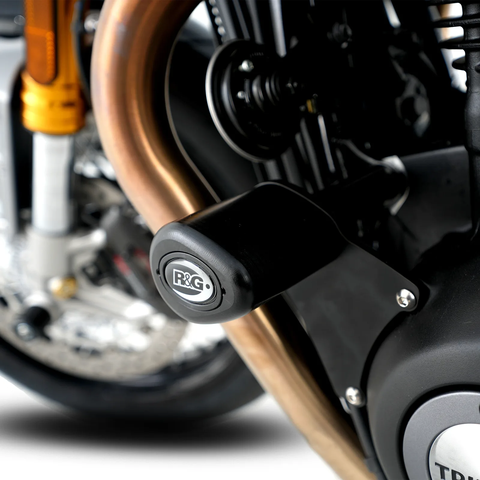 R&G Краш тапи Aero за Triumph Street Twin 900 (2016–2018), Thruxton 1200 R (2016–2018) и др.