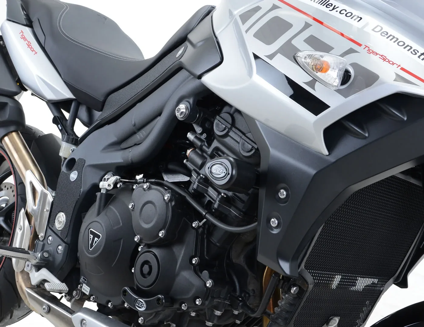 R&G Краш тапи Aero за Triumph Tiger Sport 1050 (2016–2018)