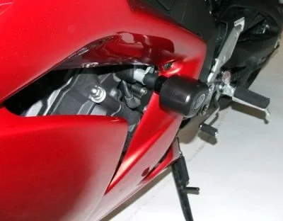 R&G Краш тапи Aero за Yamaha FZ1 Fazer (2007–2016)