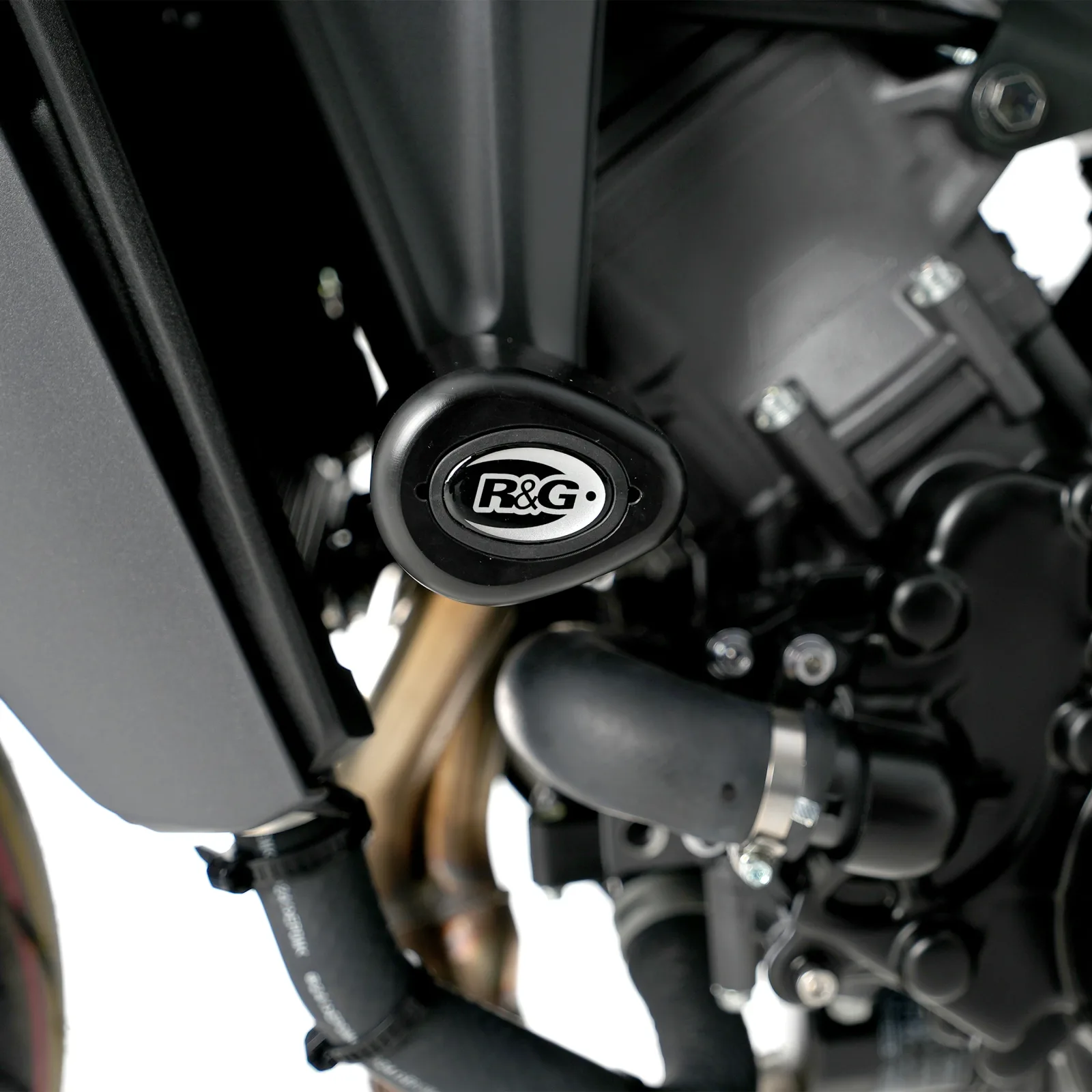 R&G Краш тапи Aero за Yamaha MT-09 (2021+), MT-09 SP (2021–2023), Tracer 9 (2021–2024), Tracer 9 GT (2021+) и др.