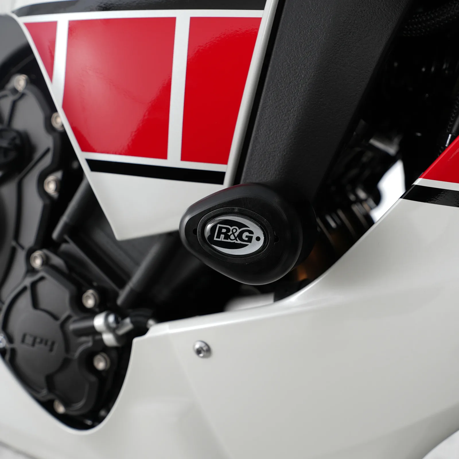 R&G Краш тапи Aero за Yamaha YZF-R1 (2015+), YZF-R1M (2015+)
