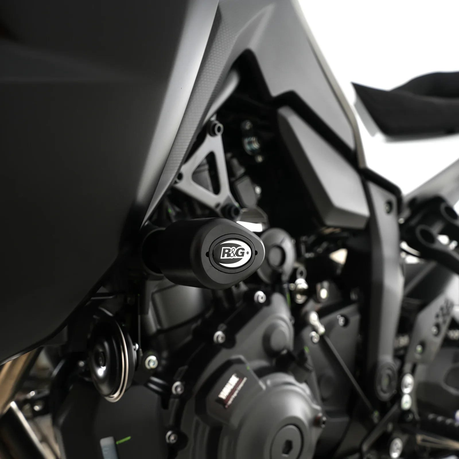 R&G Краш тапи без пробиване Aero за Yamaha Tracer 7 (2025+), Tracer 7 GT (2025+)