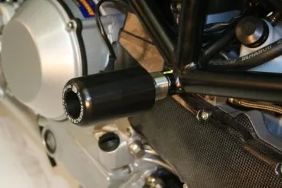 R&G Краш тапи Classic за Ducati Monster 600 (2001–2006), Monster 620 (2001–2006), Monster 750 (2001–2006) и др.