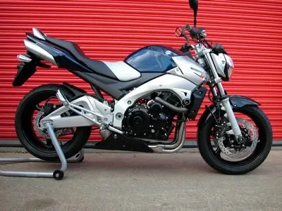 R&G Краш тапи Classic за Suzuki GSR 600 (2006–2012)