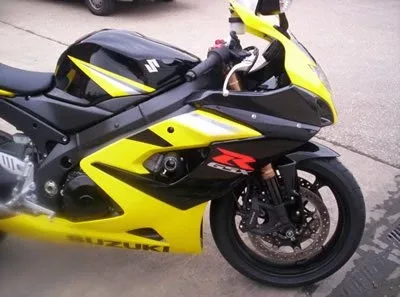 R&G Краш тапи Classic за Suzuki GSX-R 1000 (2005–2006)