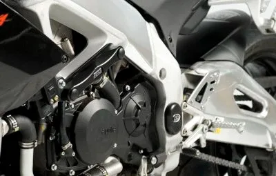 R&G Краш тапи за Aprilia RSV4 R (2009–2014), RSV4 Factory (2009–2014), Tuono V4 R (2011–2014) и др.
