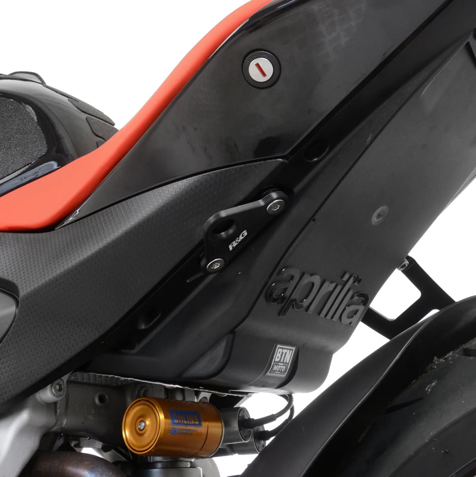 R&G Куки за багаж за Aprilia Tuono V4 1100 RR (2021–2023), RSV4 1100 Factory (2021–2024) и др.
