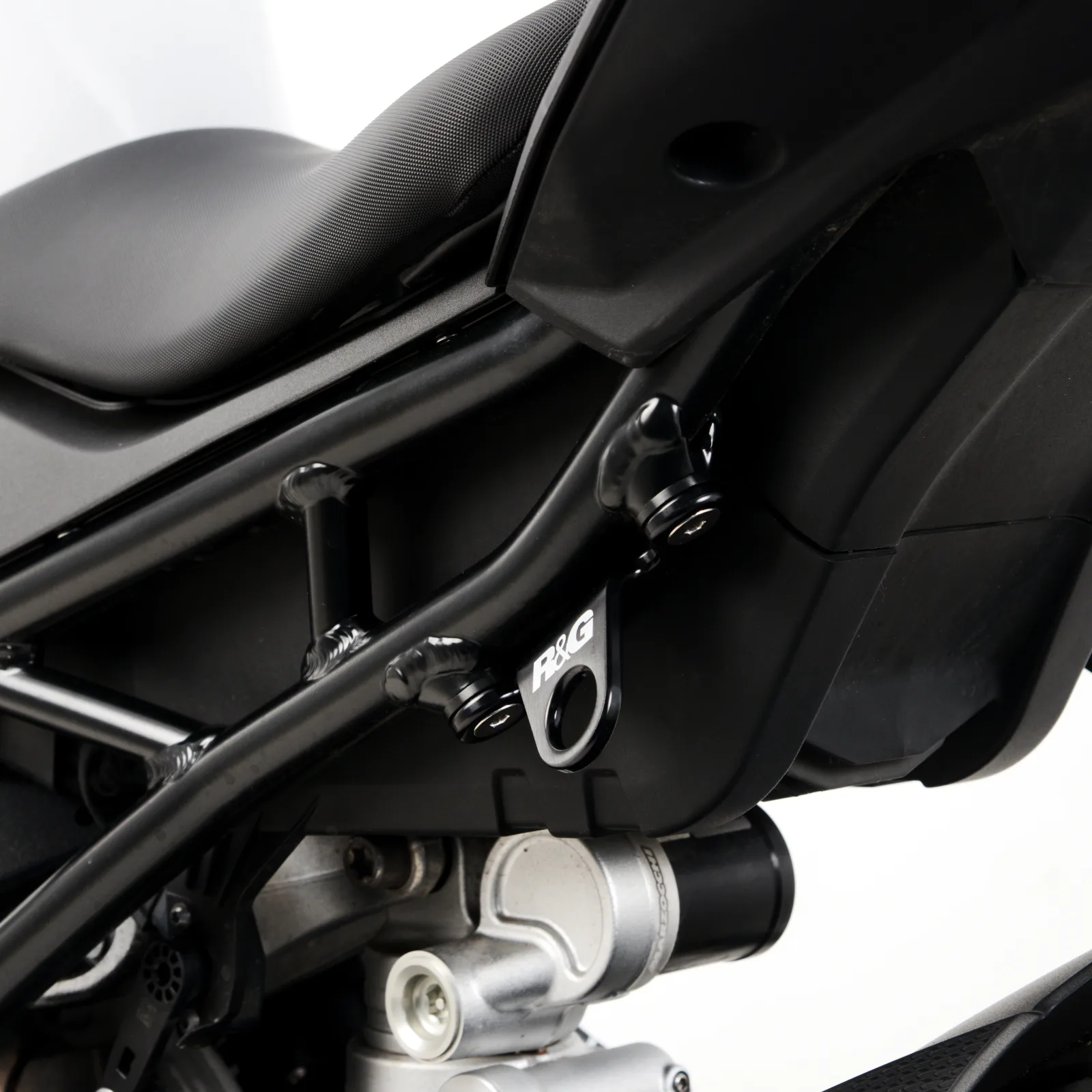 R&G Куки за багаж за BMW S 1000 RR (2019+), Honda CRF 1100L Africa Twin Adventure Sports (2020+) и др.