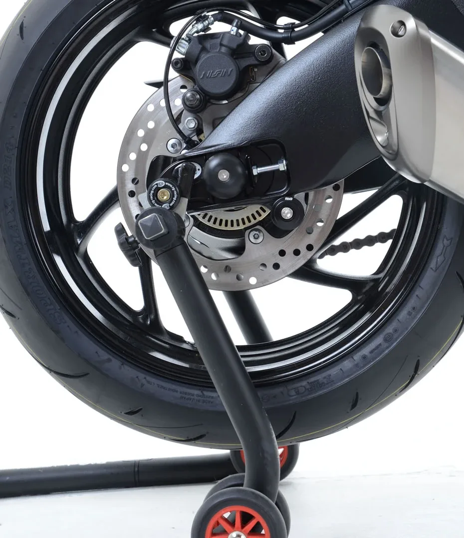 R&G Комплект ролки/адаптори за задна стойка (изнесени) за Suzuki GSX-R 1000 (2007–2010, 2012–2017), GSX-S 1000 (2015+), GSX-S 1000F (2015–2020) и др.