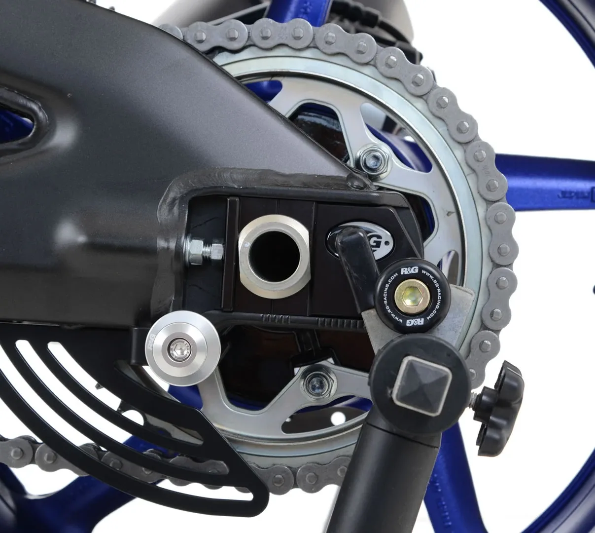 R&G Комплект ролки/адаптори за задна стойка (изнесени) за Yamaha YZF-R1 (2007+), YZF-R1M (2015+), MT-10 (2016+), TMAX 530 (2017) и др.