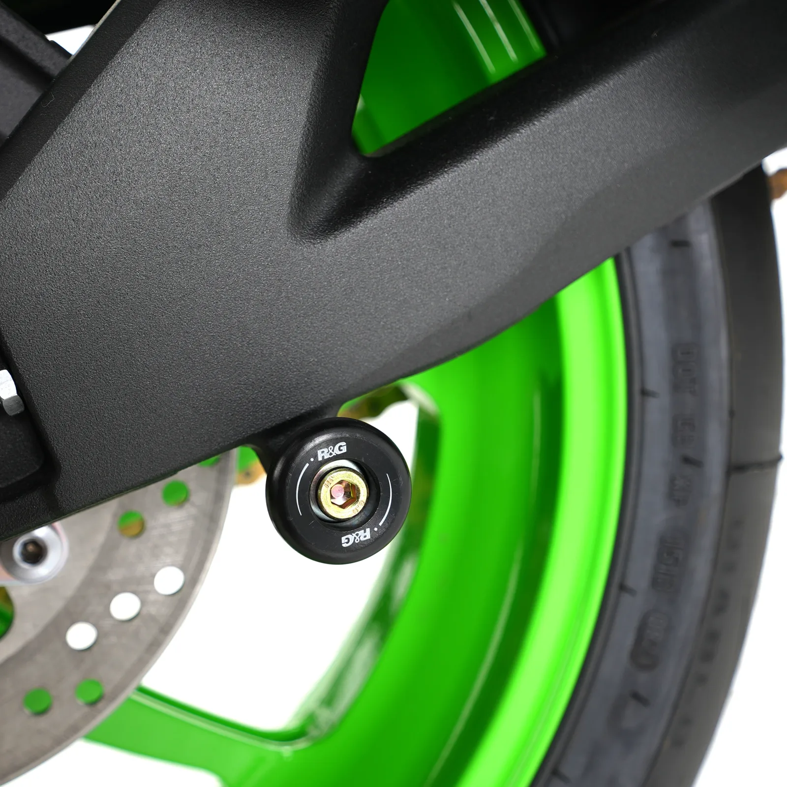 R&G Комплект ролки/адаптори за задна стойка за Kawasaki ZX-10R (2016+), Suzuki SV 650 (2016–2018), SV 650X (2018–2023) и др.