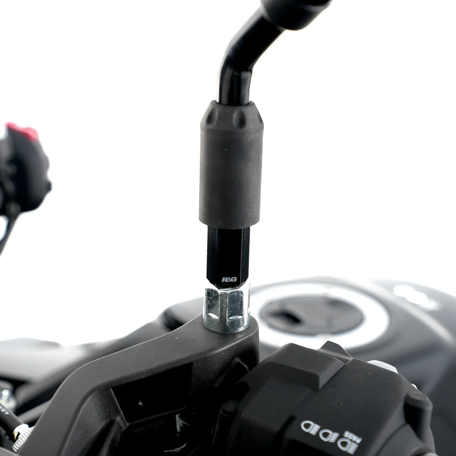 R&G Повдигачи за огледала за Kawasaki Z250SL (2014–2018), Versys-X 300 (2017–2020), Honda CMX 500 Rebel (2017+) и др.