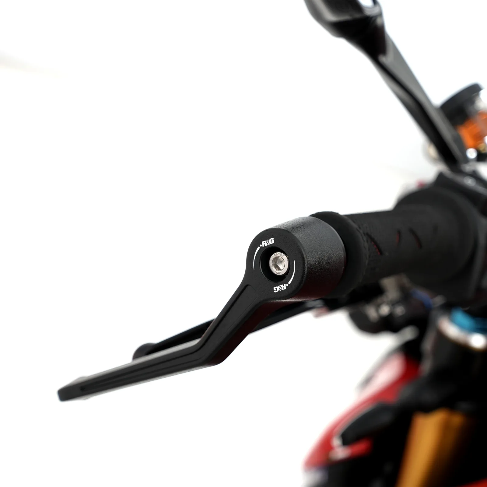 R&G Предпазител за лост на съединителя за Aprilia Tuono V4 1100 RR (2025+), Tuono V4 1100 Factory (2025+)