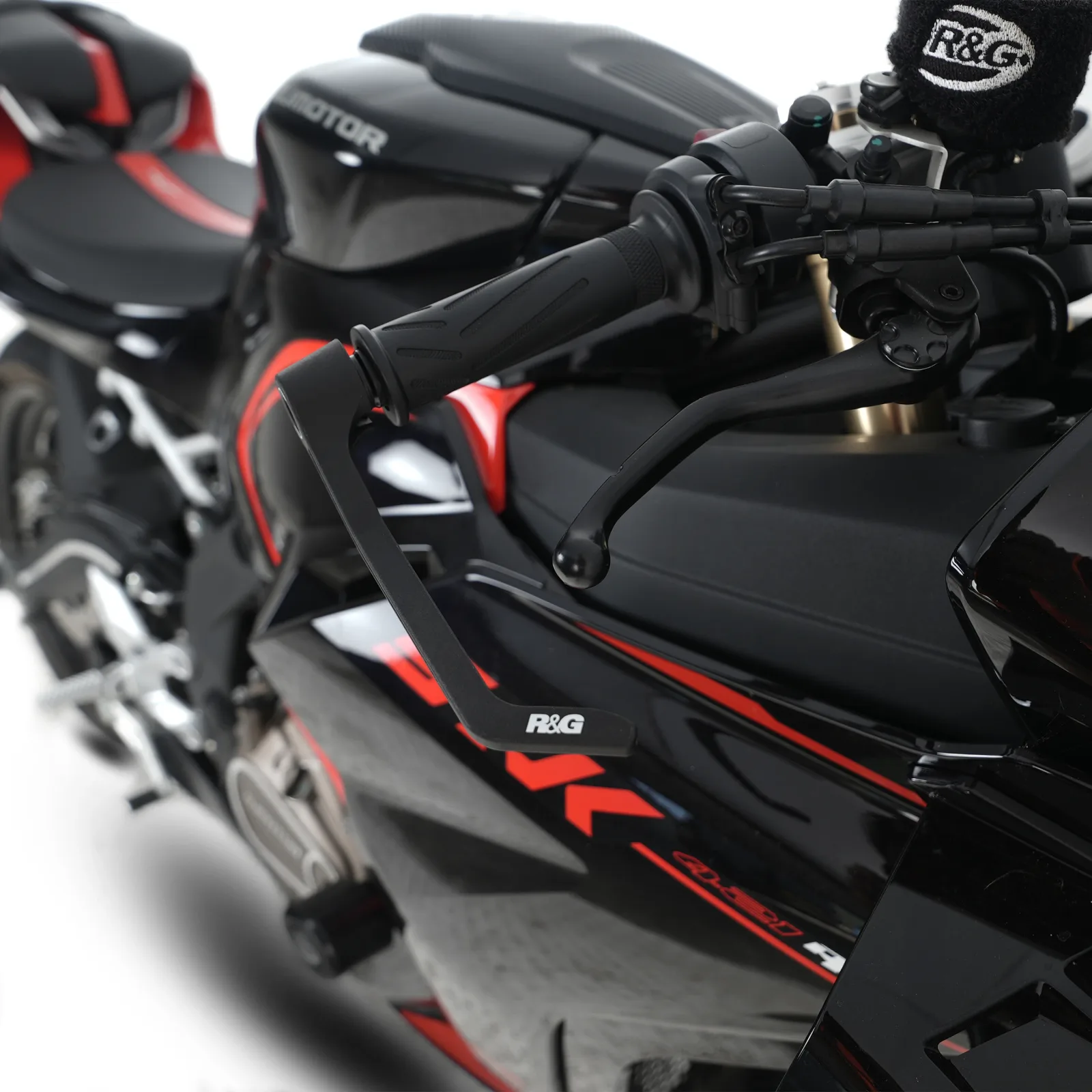 R&G Предпазител за спирачен лост Interlock за Triumph Speed Triple 1200 RR (2022+), Aprilia Tuono 660 Factory (2025+), Tuono 660 (2025+)