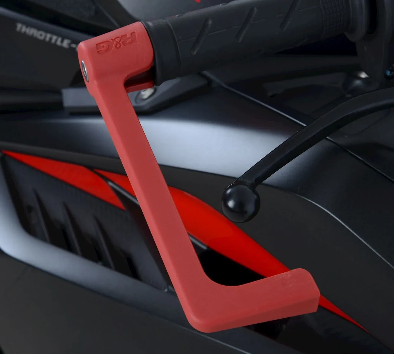 R&G Предпазител за спирачен лост Moulded за Aprilia RSV4 RR (2015–2019), RSV4 RF (2015–2019), RSV4 1100 Factory (2019–2024)