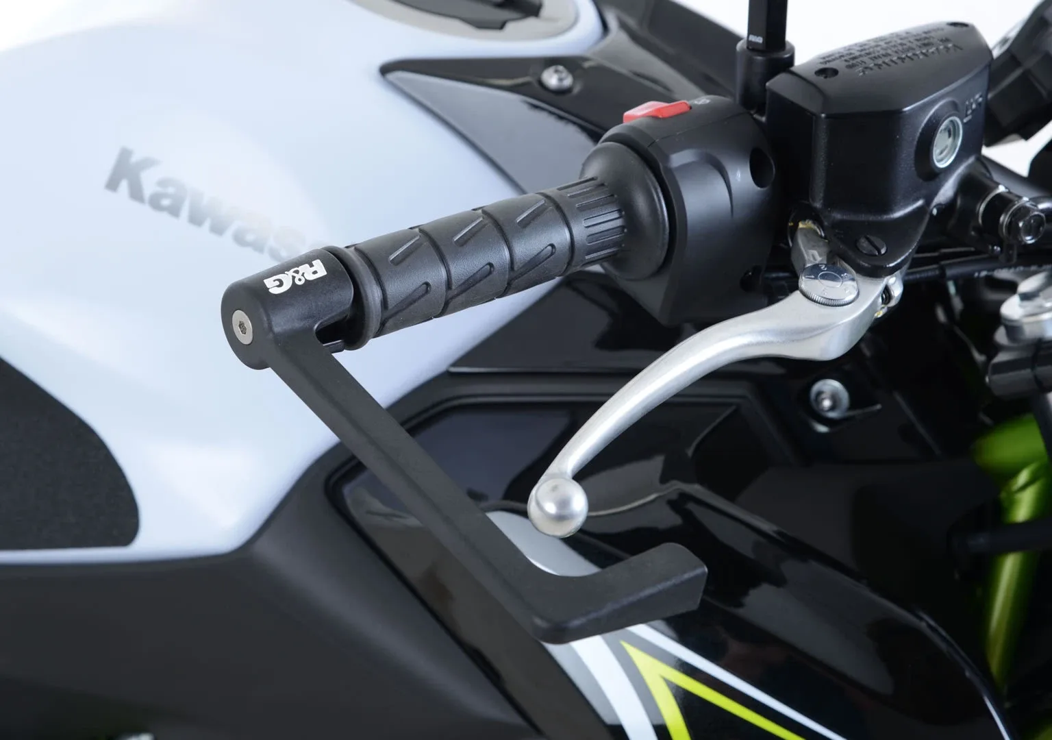 R&G Предпазител за спирачен лост Moulded за Kawasaki Z650 (2017+), Ninja 650 (2017–2020), Versys-X 300 (2017–2020), Ninja 7 Hybrid (2024+)