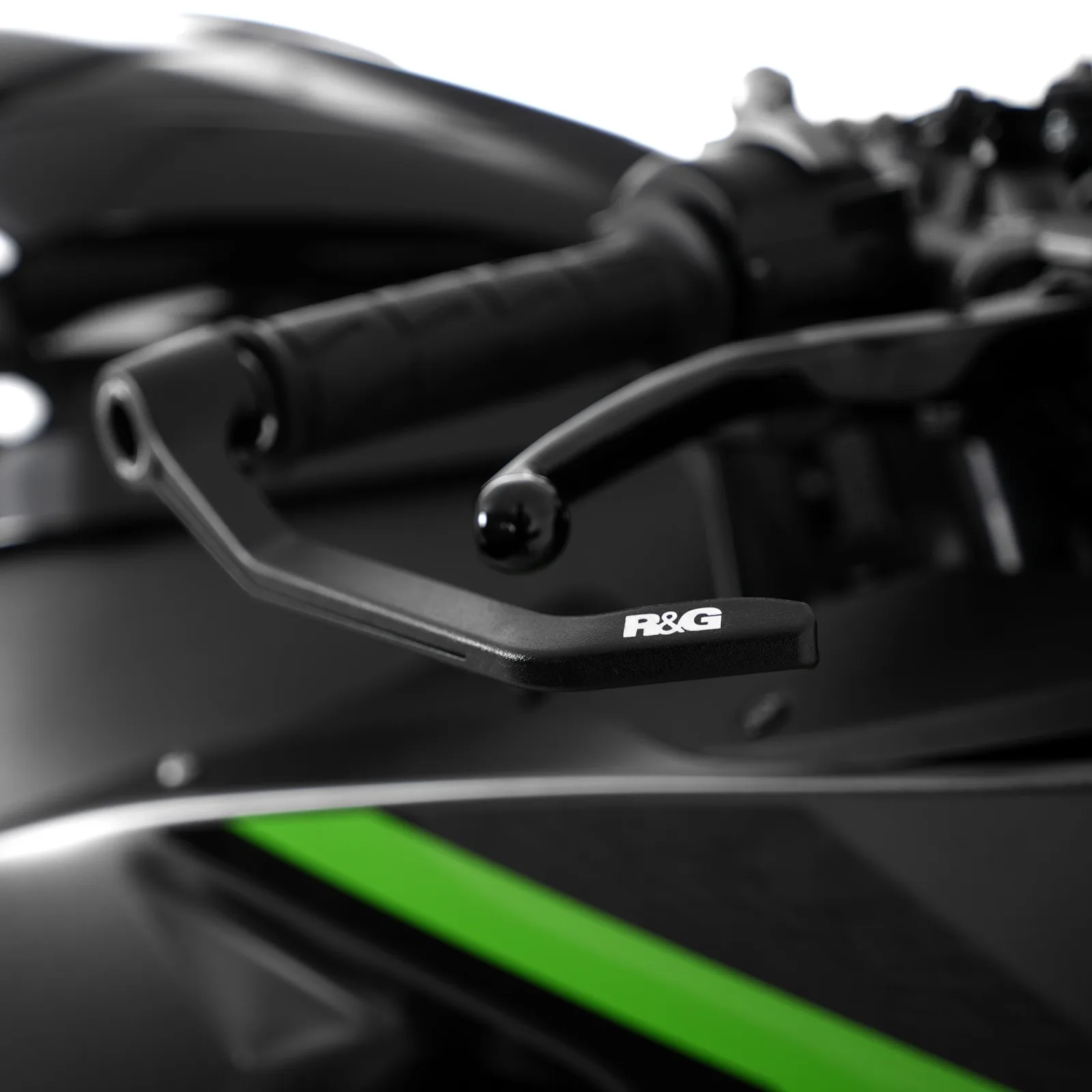 R&G Предпазител за спирачен лост за Kawasaki ZX-10RR (2021+), ZX-10R (2021+)