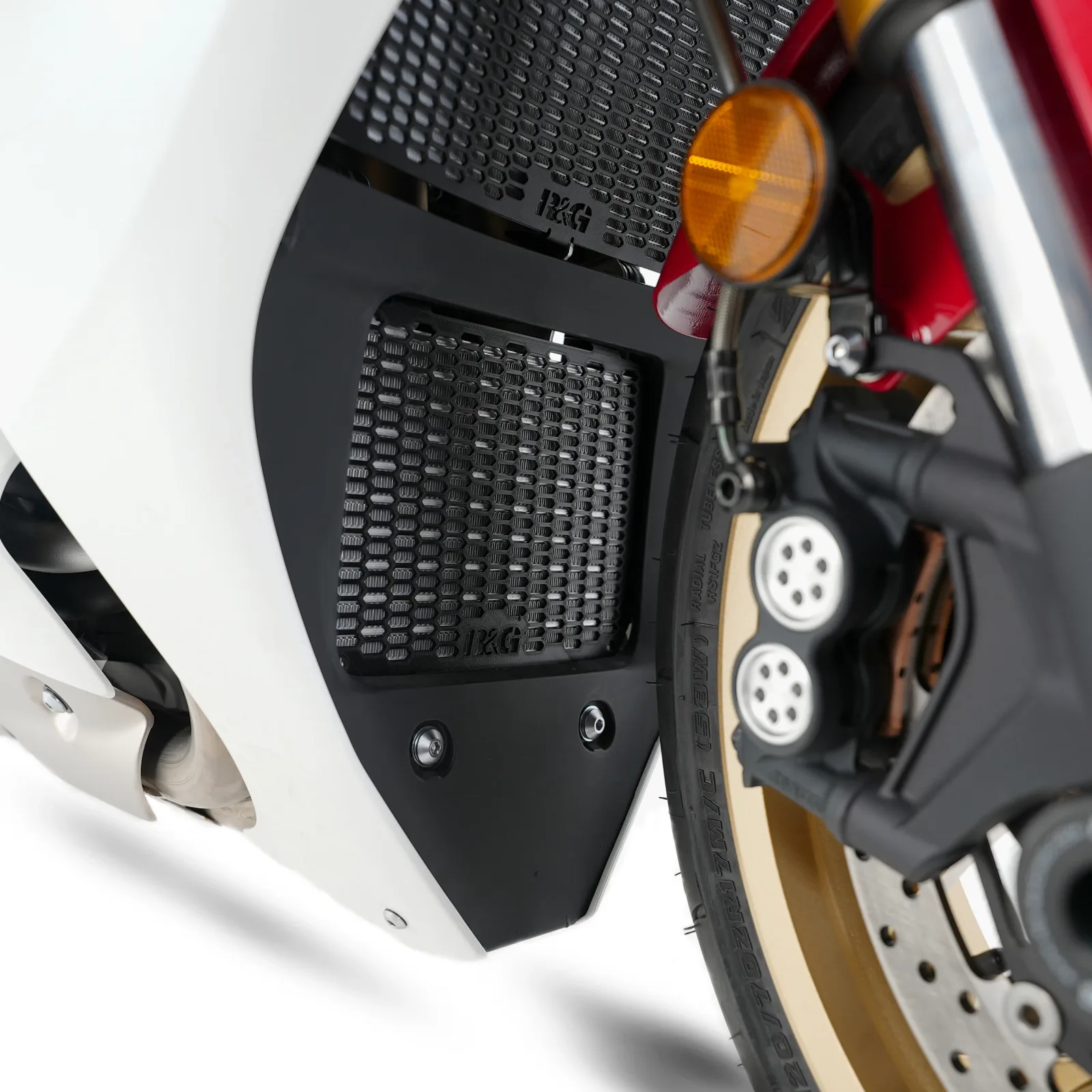 R&G Предпазна решетка за маслен радиатор PRO за Yamaha YZF-R1 (2015+)