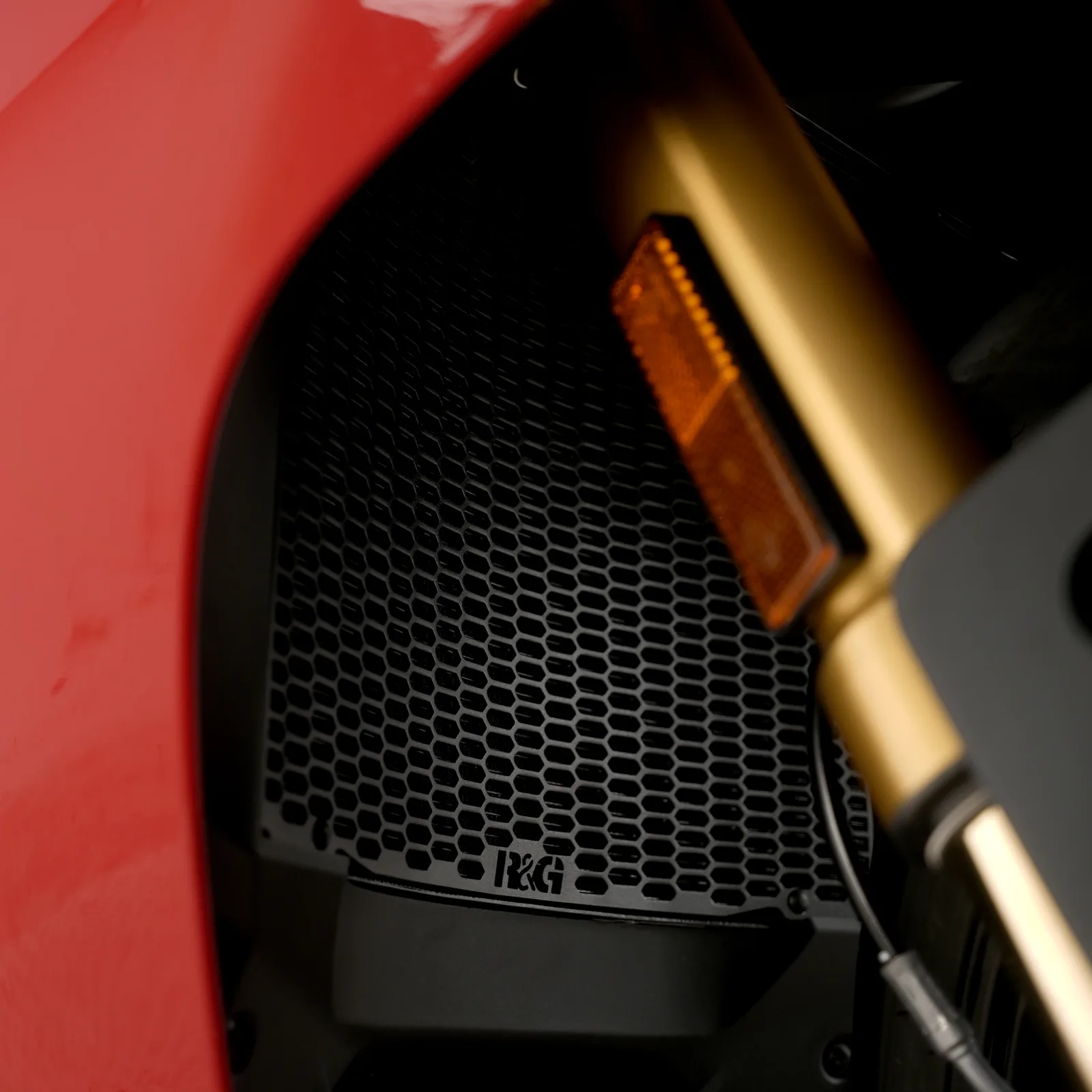 R&G Предпазна решетка за радиатор PRO за Ducati Panigale V2 (2025+), Panigale V2 S (2025+)