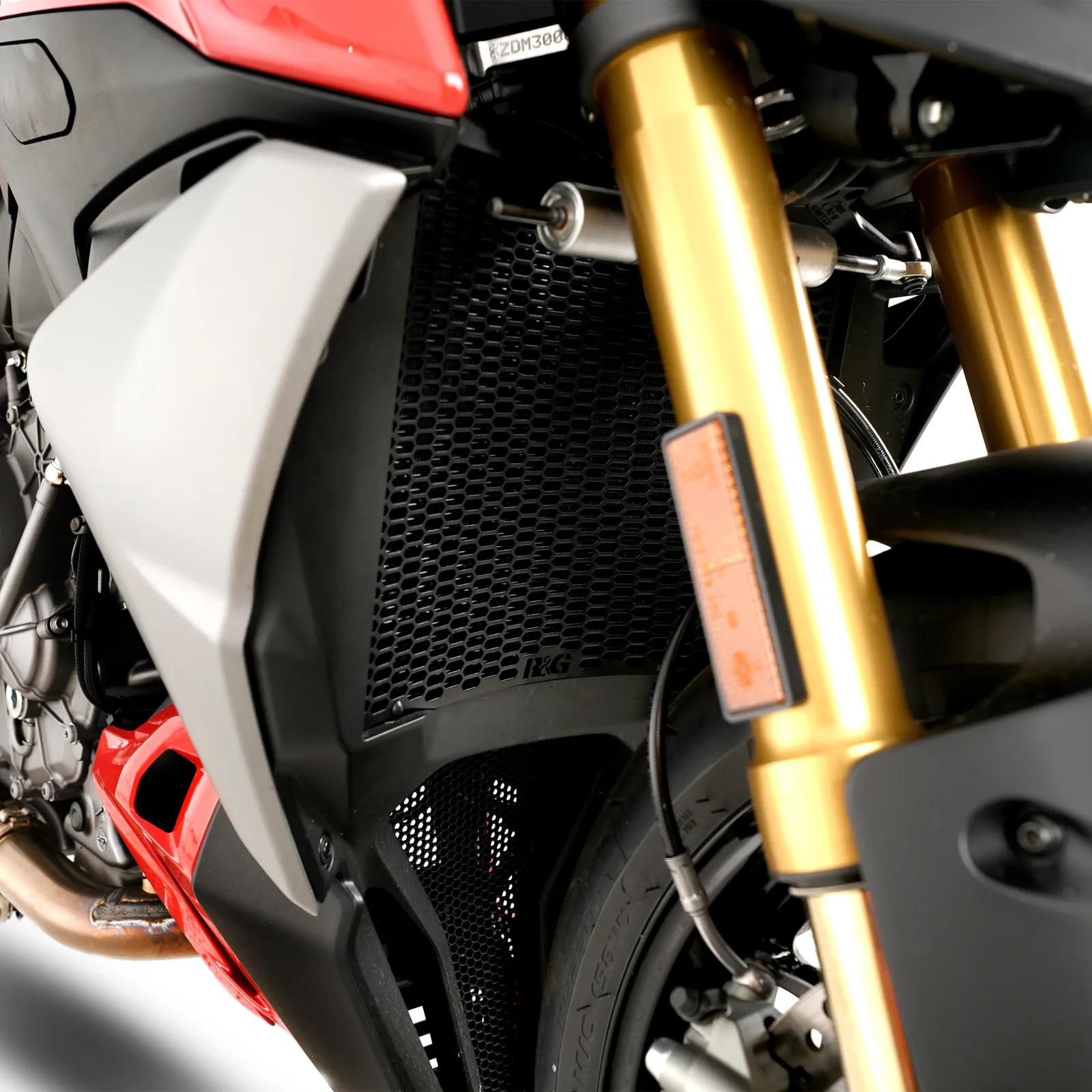 R&G Предпазна решетка за радиатор PRO за Ducati Streetfighter V2 (2025+), Streetfighter V2 S (2025+)